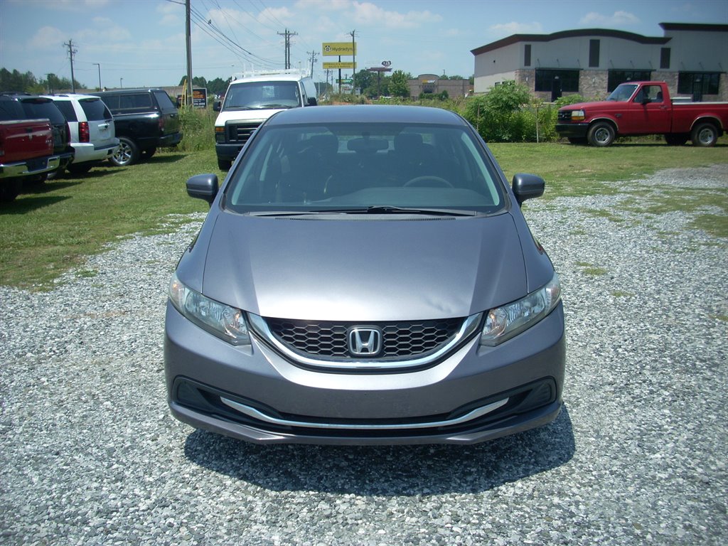 2015 Honda Civic LX's photo