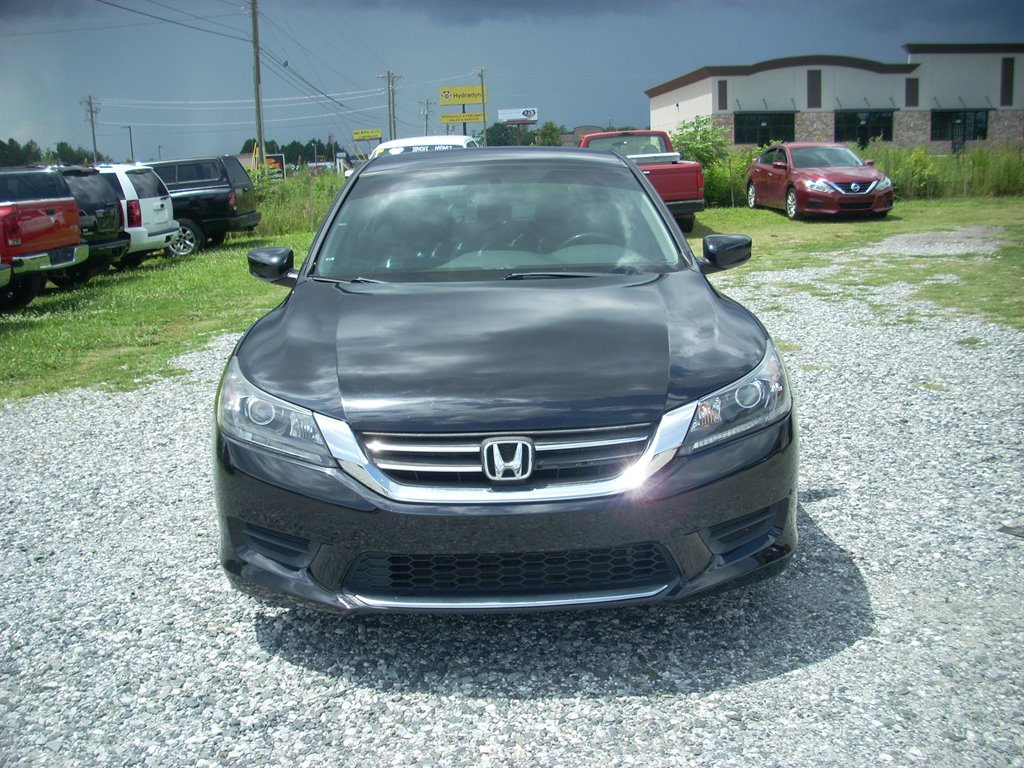 2015 Honda Accord LX's photo