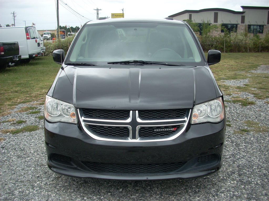2013 Dodge Grand Caravan SXT's photo
