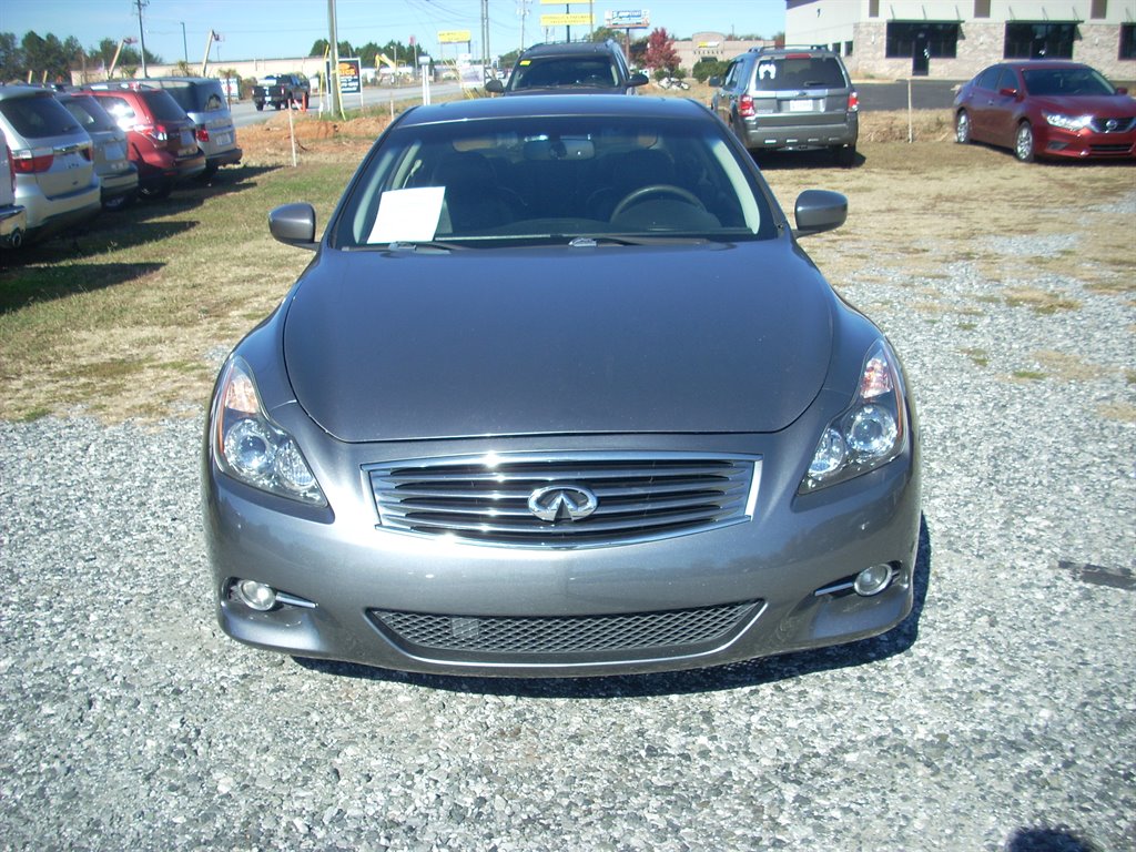2011 INFINITI G Coupe 37 Journey's photo