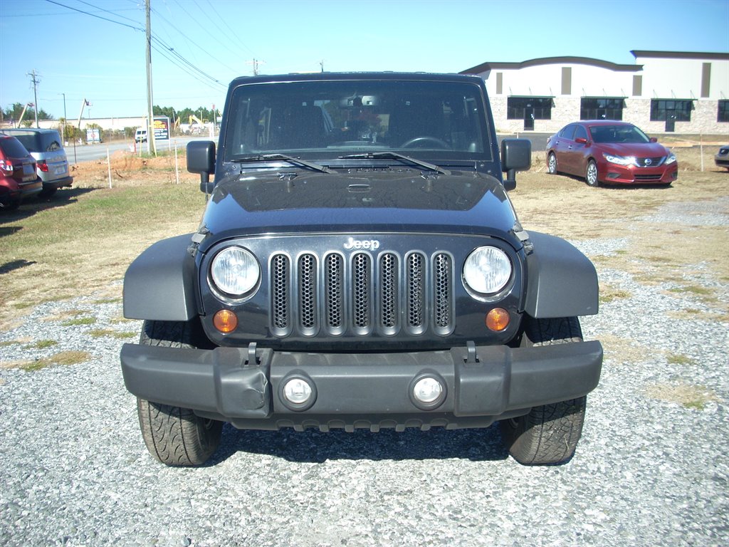 2013 Jeep Wrangler Unlimited Sahara's photo